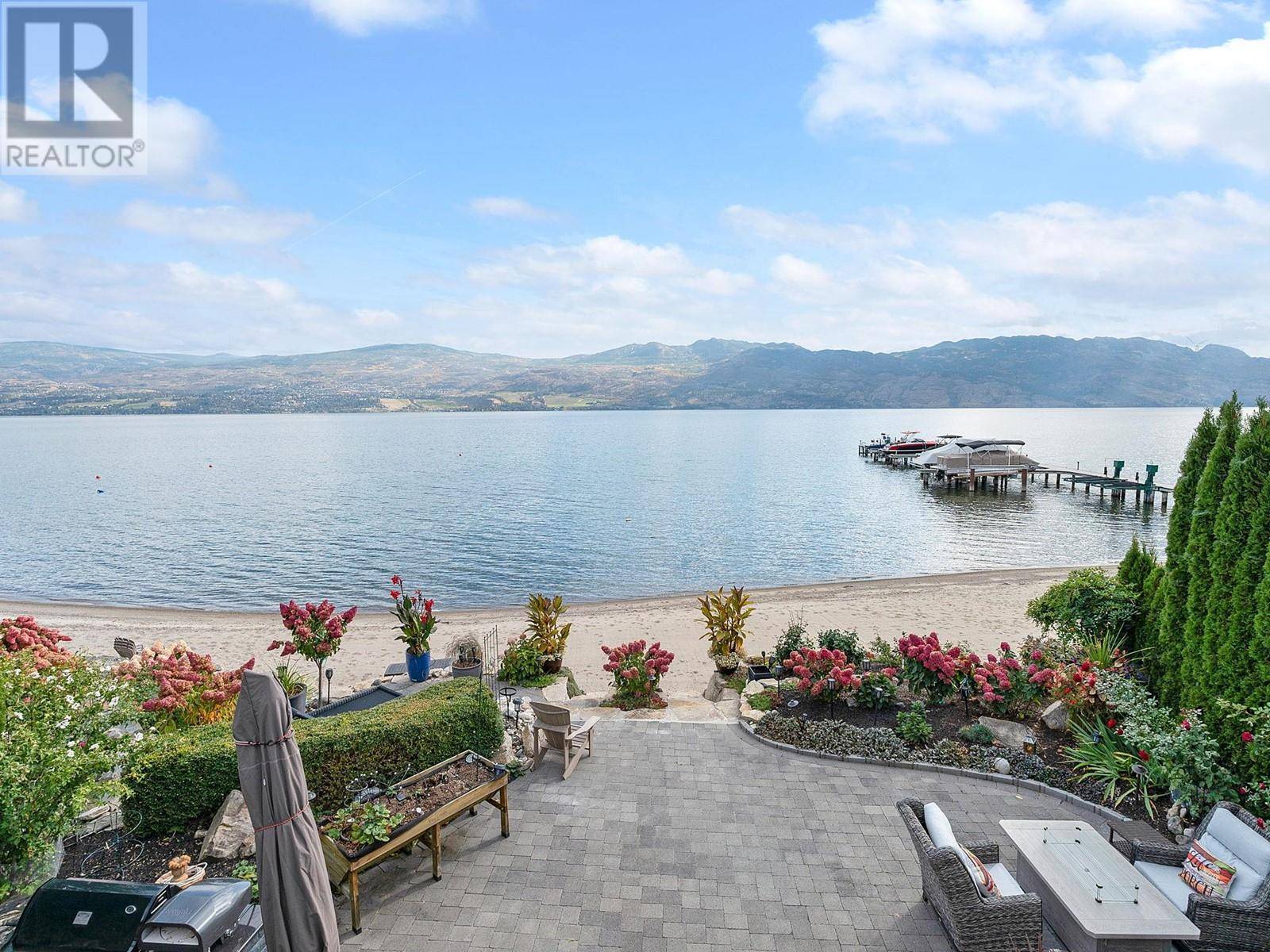 West Kelowna, BC V4T2B7,3681 Green Bay Landing