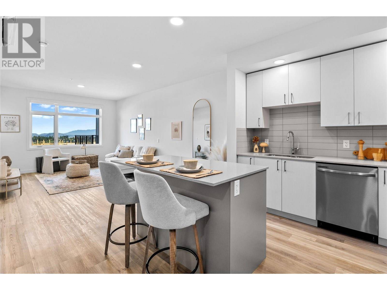 Kelowna, BC V1W0G8,1111 Frost RD #303