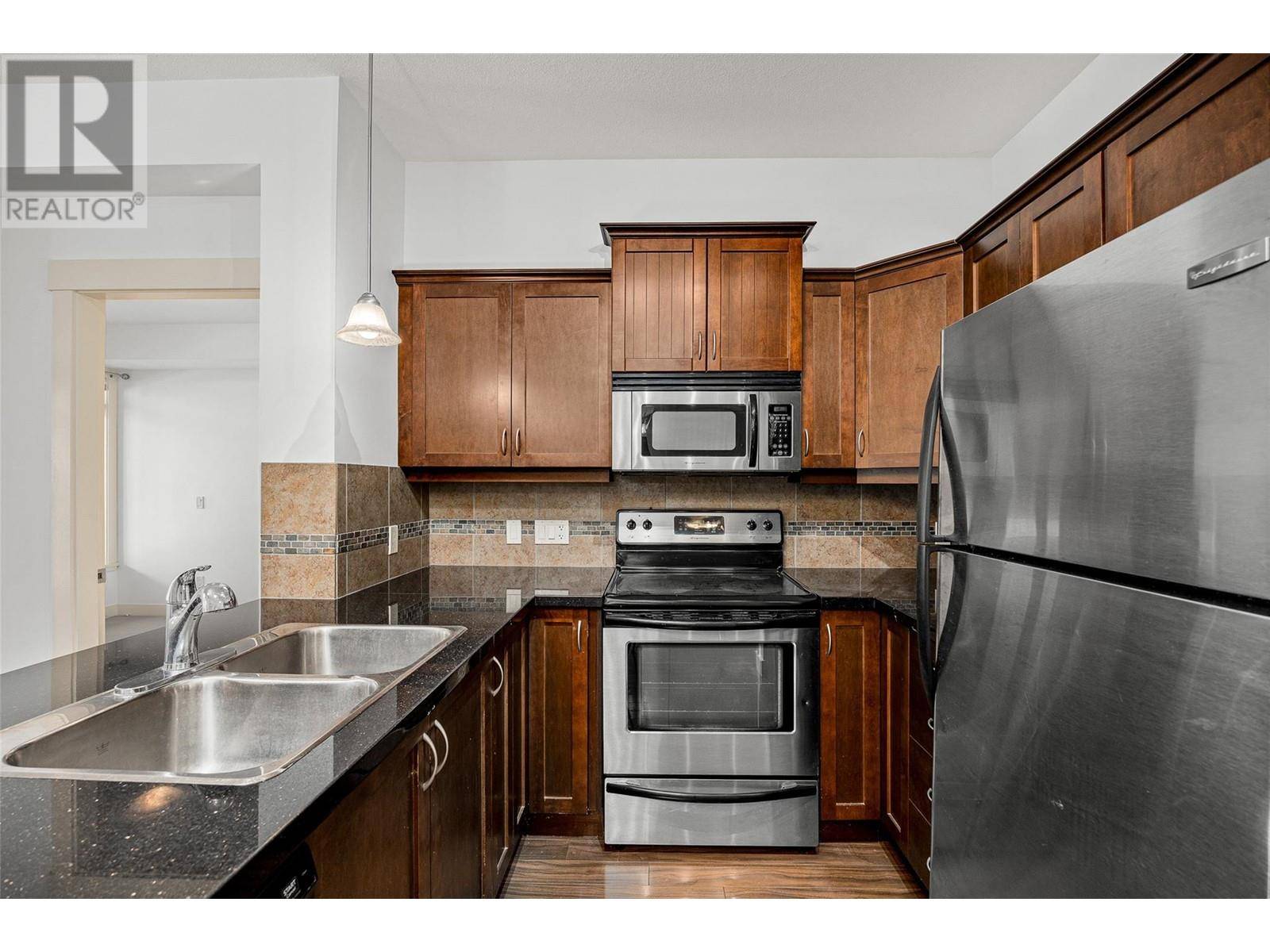 West Kelowna, BC V4T2Z9,3533 Carrington RD #215