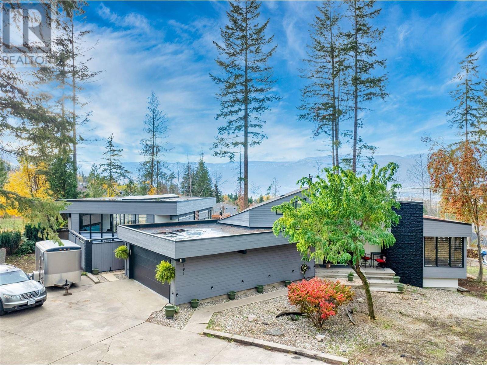 Salmon Arm, BC V1E2A8,191 25 Street NE