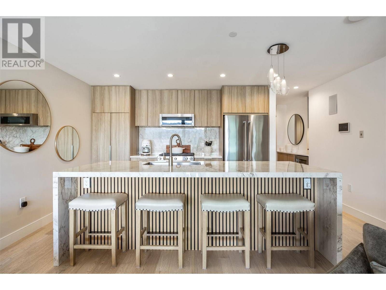 Kelowna, BC V1Z0B3,3000 Ariva DR #3308