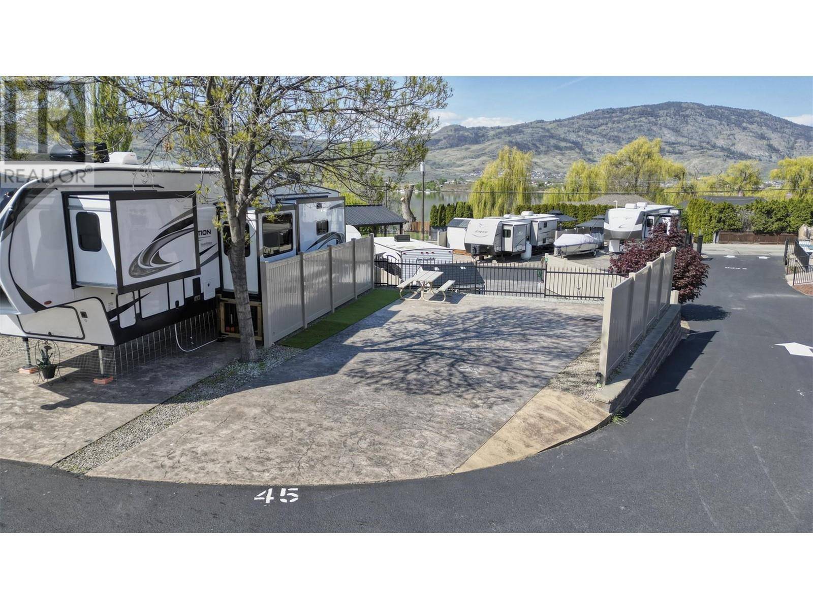 Osoyoos, BC V0H1V6,3207 Lakeshore DR #45