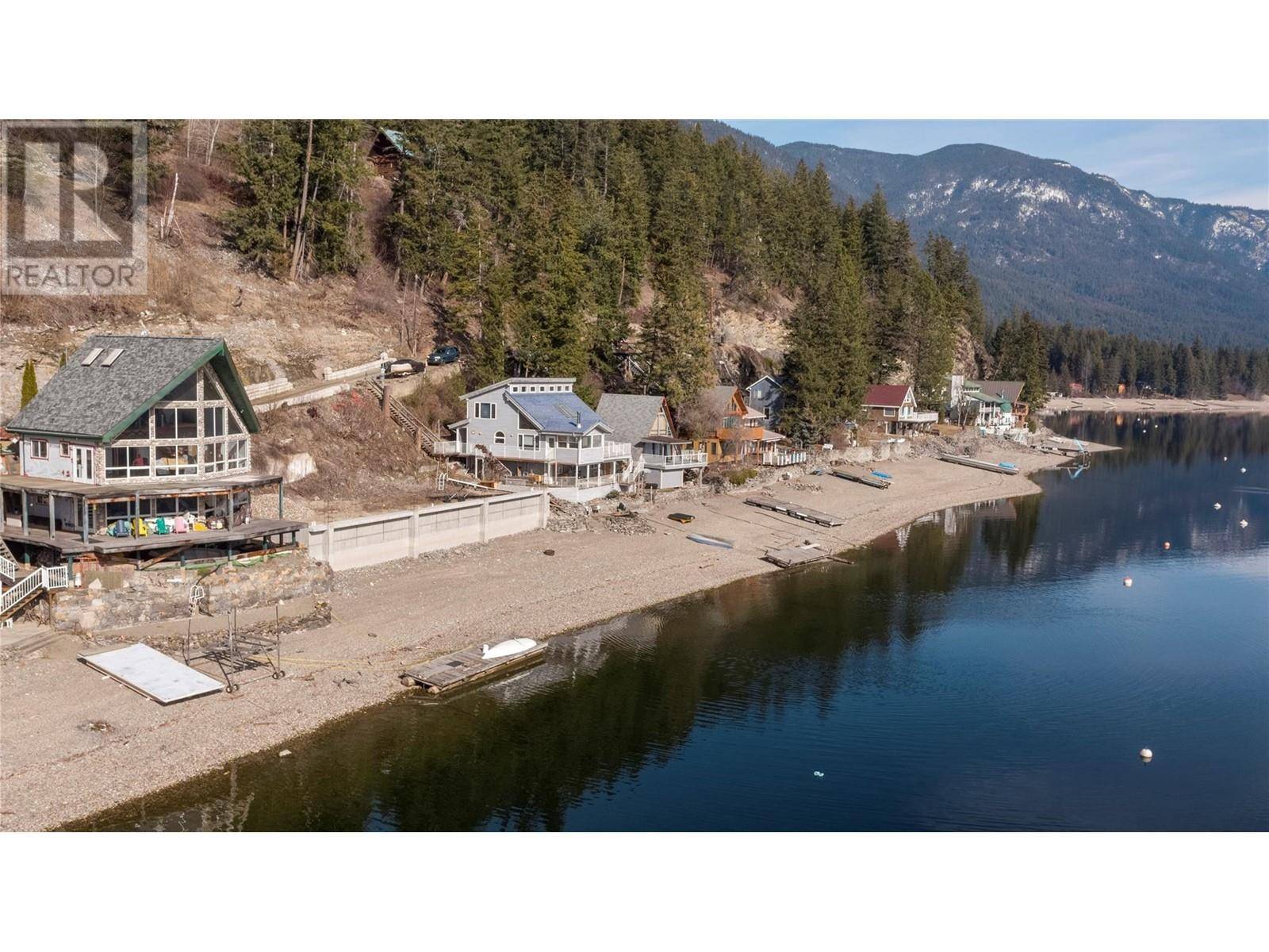Tappen, BC V0E2X1,4780 Sunnybrae Canoe Point RD #10