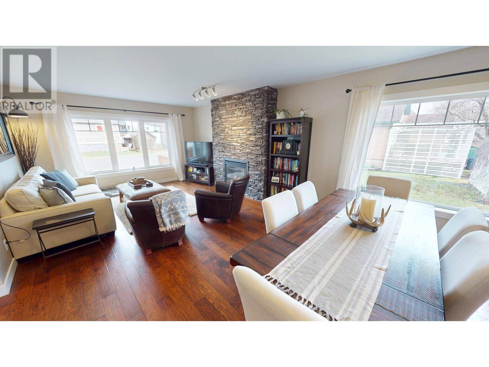 Fernie, BC V0B1M0,502 6th Avenue