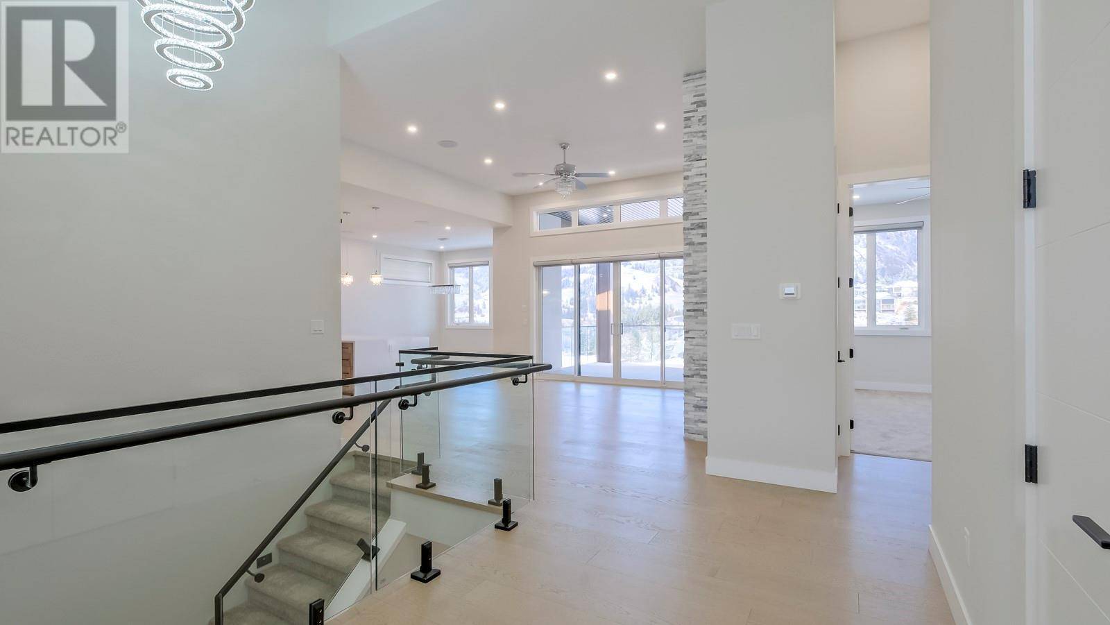 Kelowna, BC V1P0A3,937 Royal Troon Lane