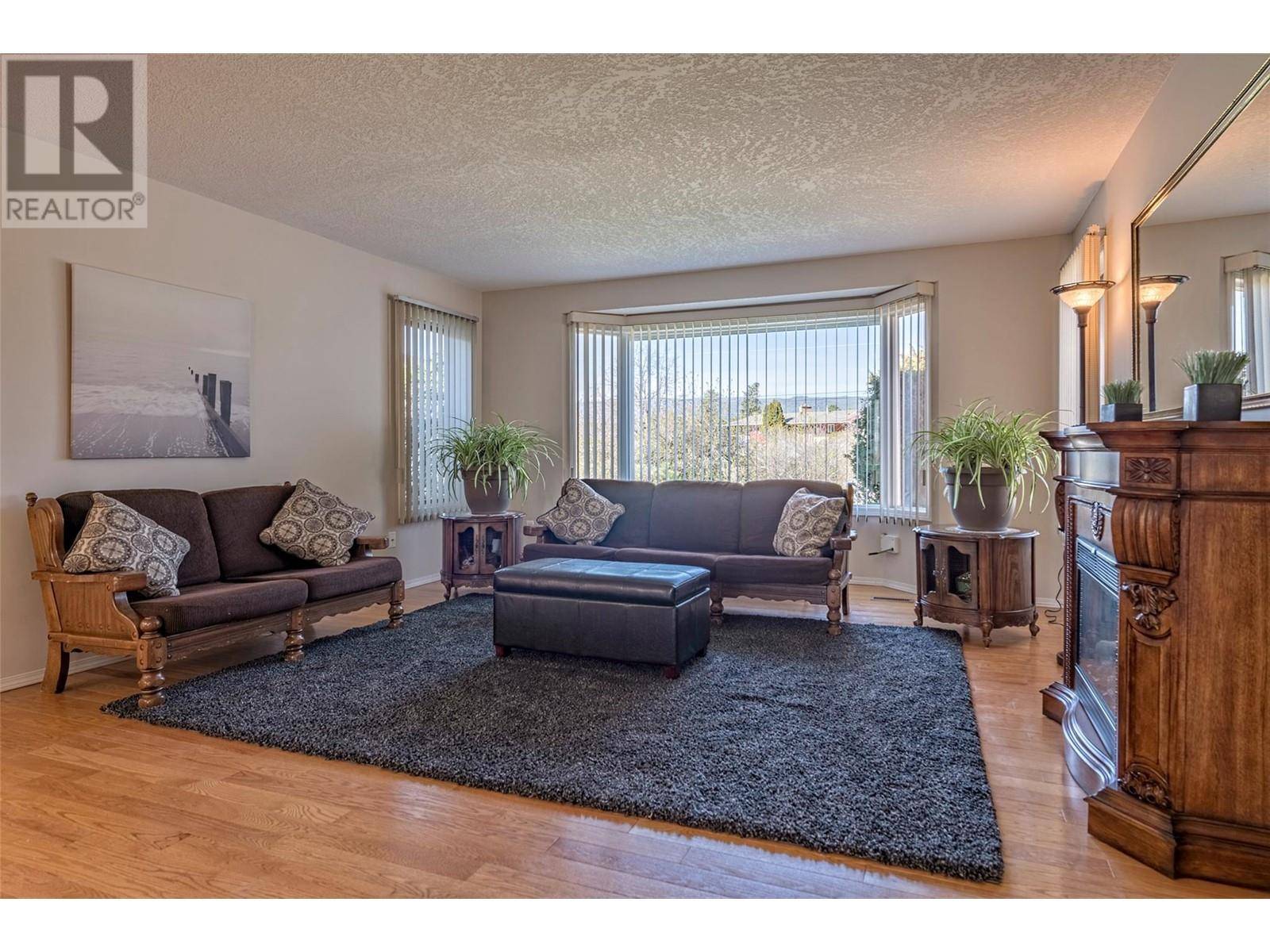 Armstrong, BC V4Y0C4,2076 Okanagan Street