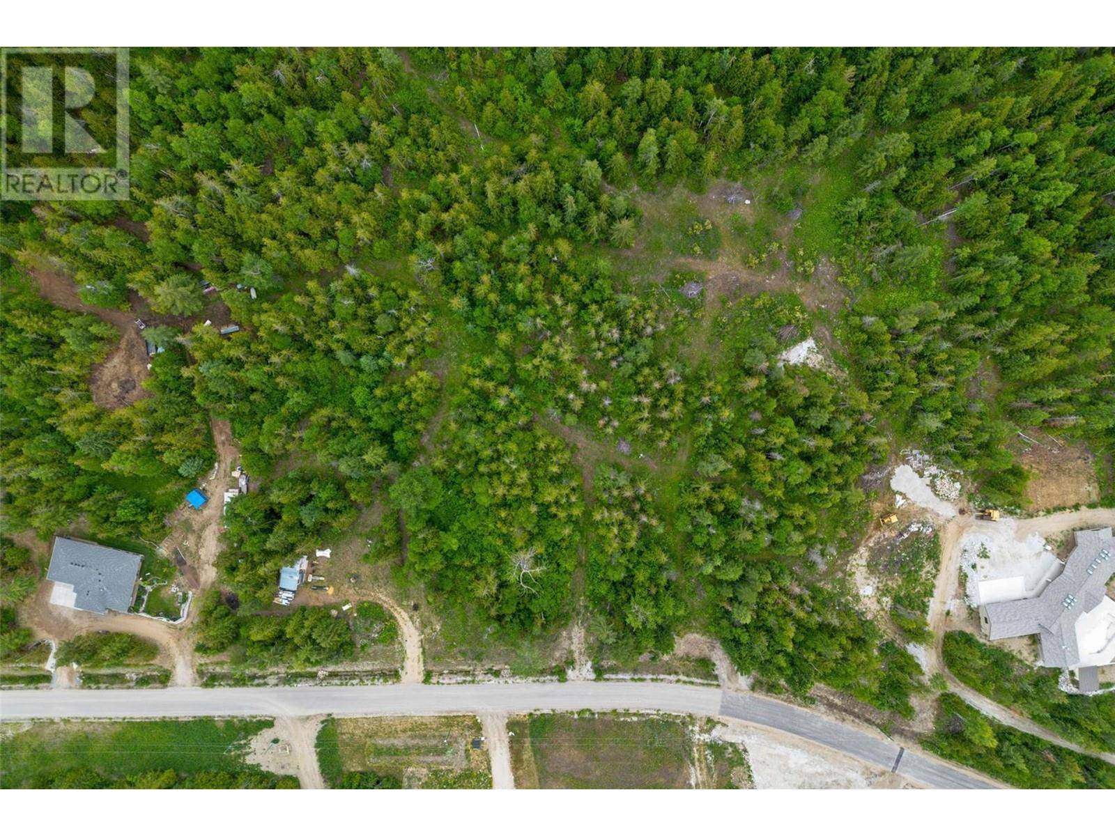 Salmon Arm, BC V1E2P8,PH 3 Tatlow Road SE Lot# Lot 4