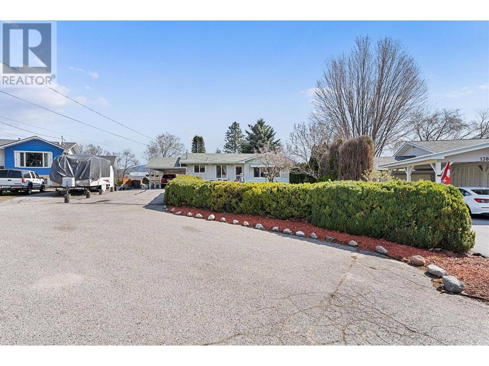 Summerland, BC V0H1Z0,13815 Theed Crescent