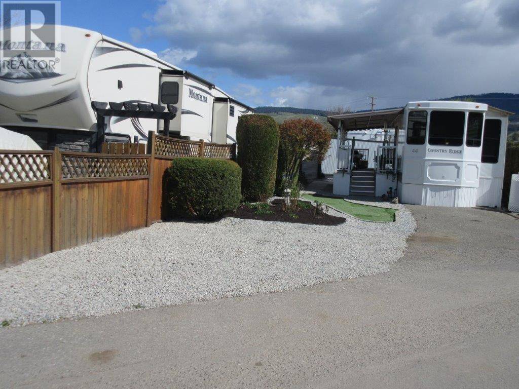 Kelowna, BC V4V1P4,415 Commonwealth RD #44