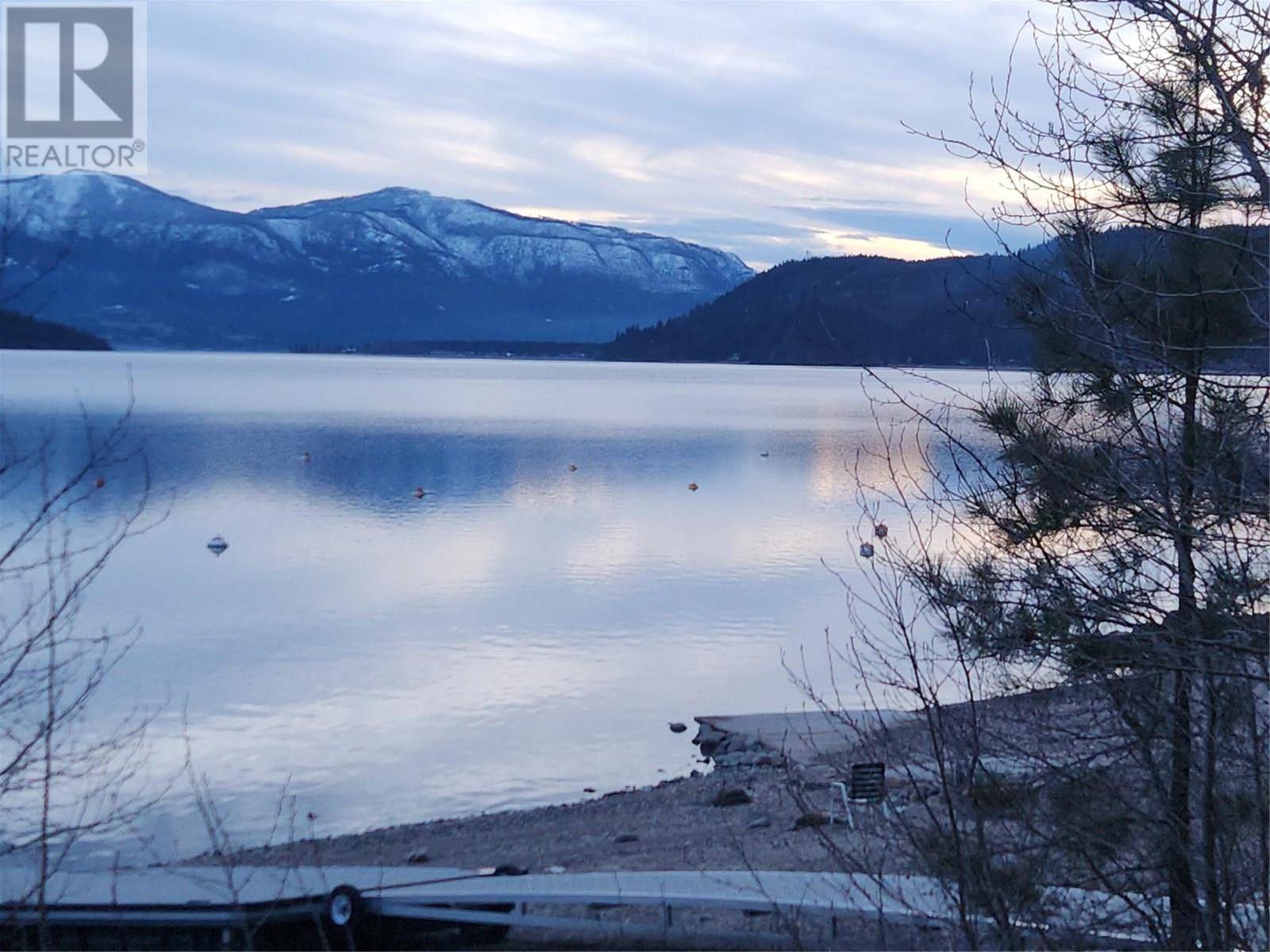Celista, BC V0E1M6,5143 Squilax-Anglemont Road
