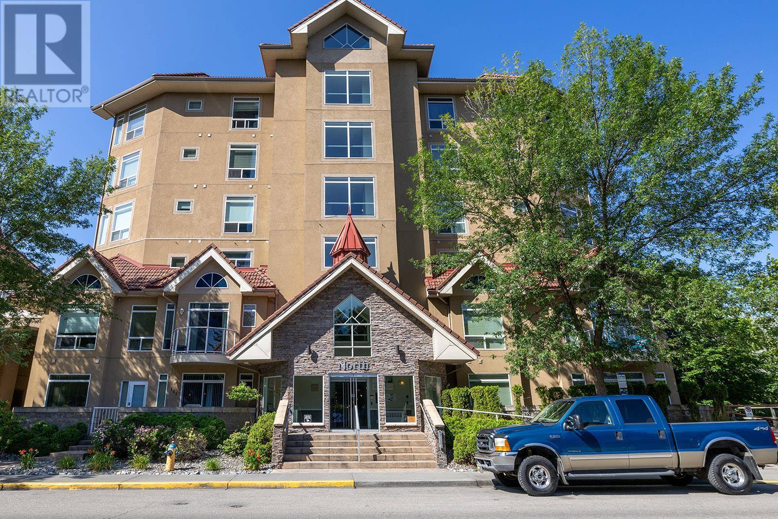 Kelowna, BC V1Y9W1,1088 Sunset DR #410