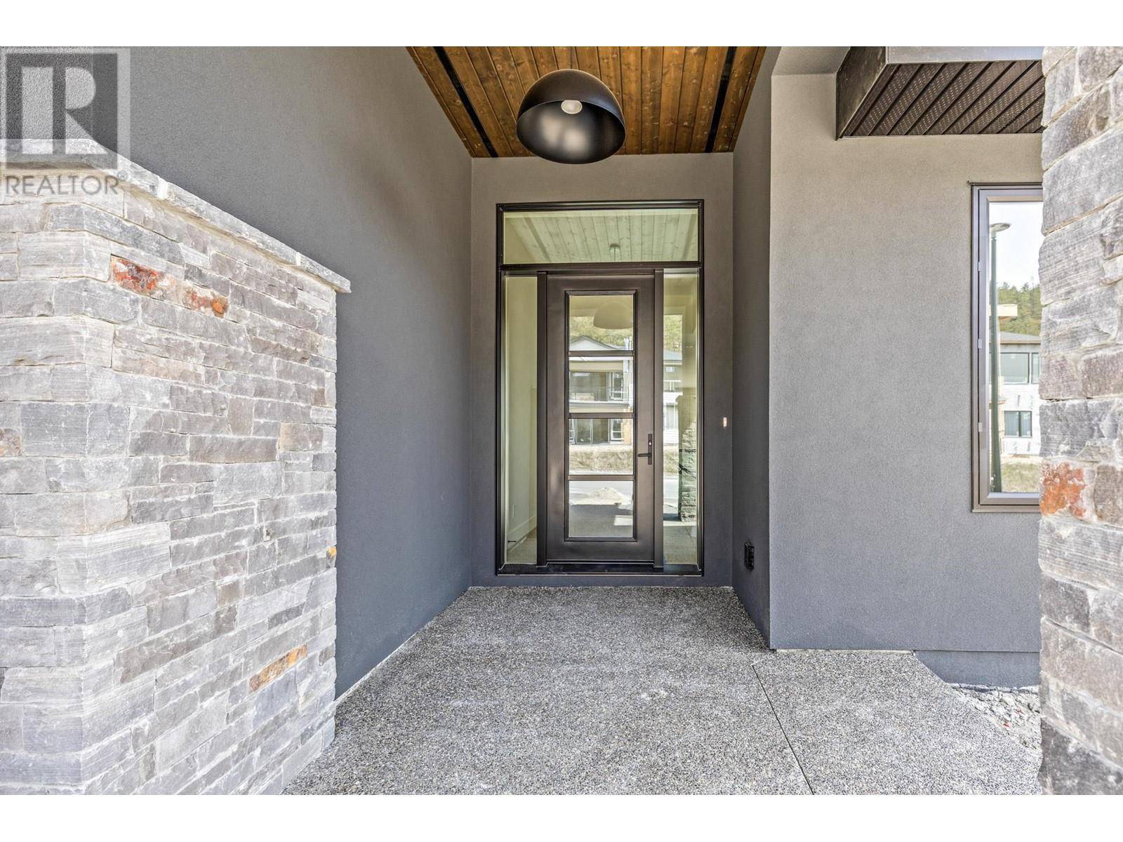 Kelowna, BC V1P0A8,859 Melrose Street