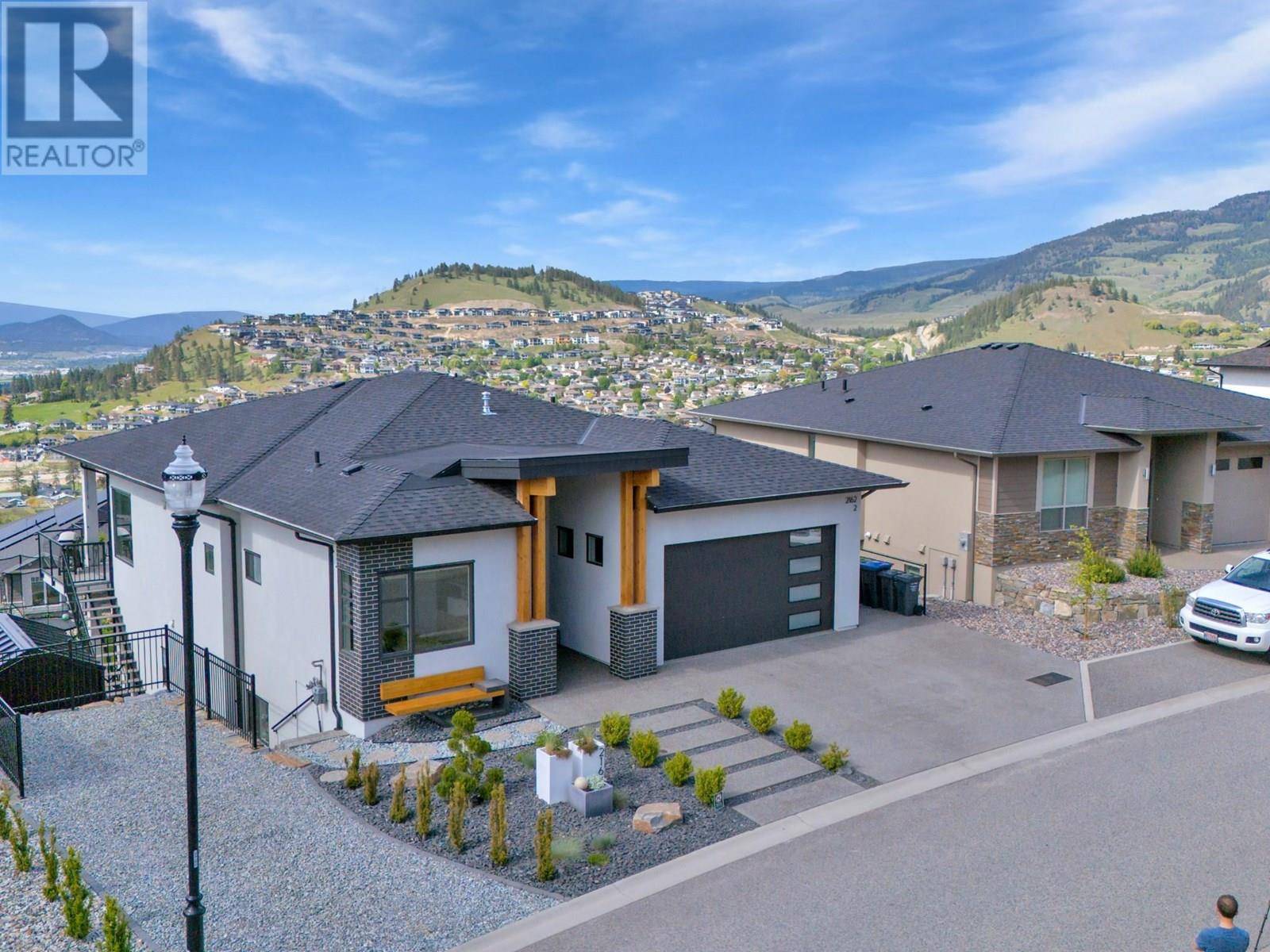 Kelowna, BC V1P1V1,2162 Tramonto Court