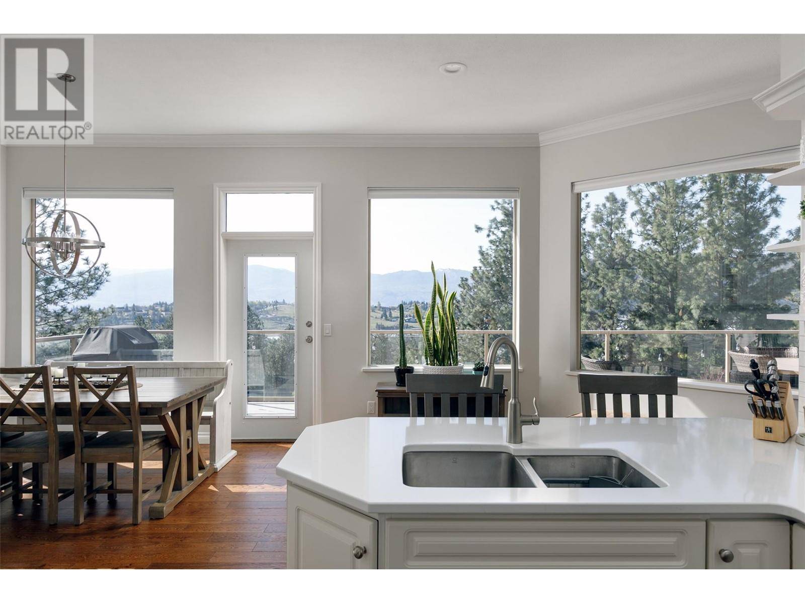 West Kelowna, BC V1Z3X8,2053 Moonbeam Close