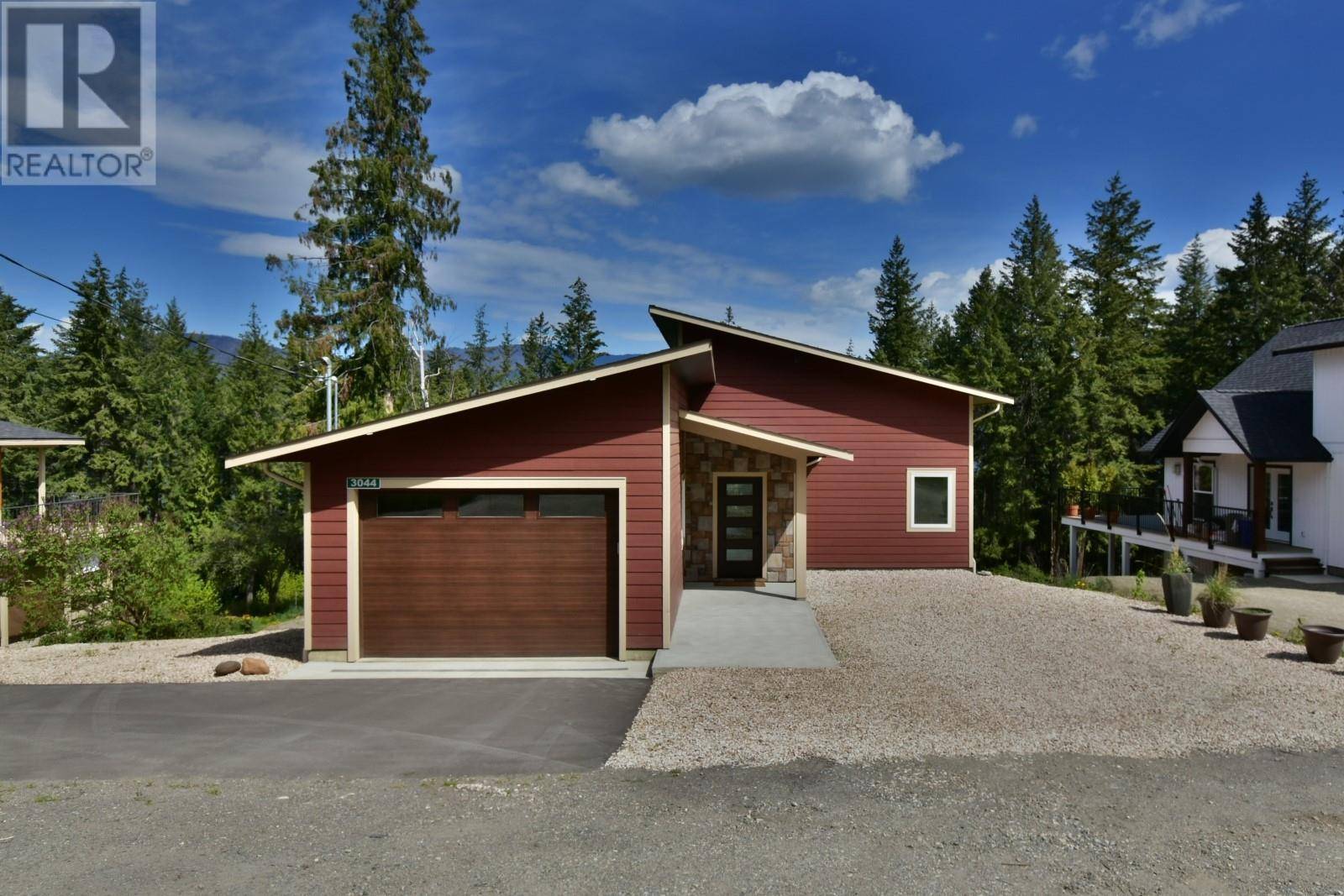 Blind Bay, BC V0E2W2,3044 Cedar Drive