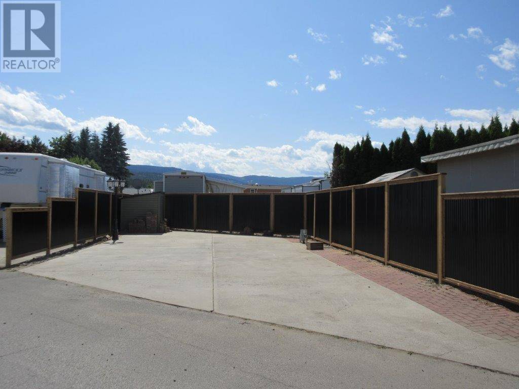 Kelowna, BC V4V1P4,415 Commonwealth RD #817