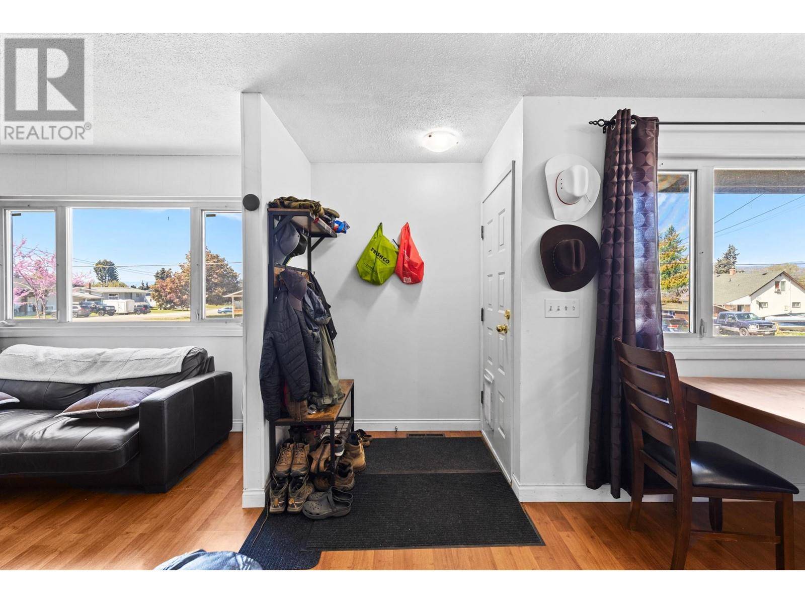 Kelowna, BC V1X3G9,935 Knorr Road