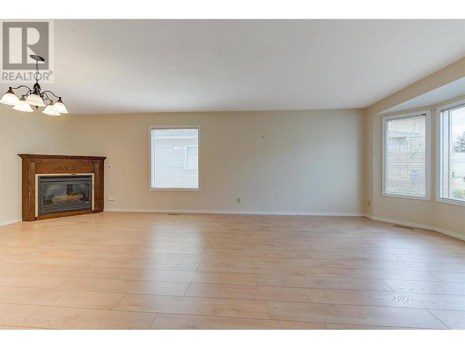 Kelowna, BC V1W3S3,1255 Raymer AVE #589