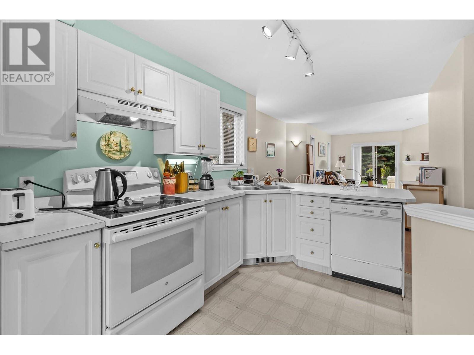 West Kelowna, BC V4T2L7,2210 Louie DR #56