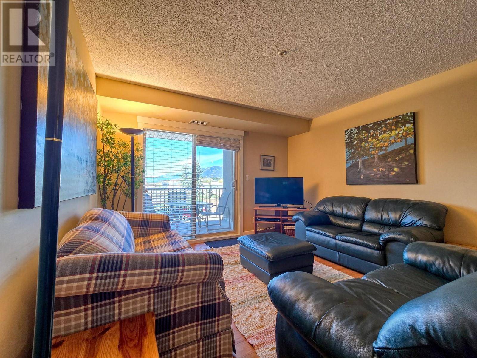 Invermere, BC V0A1K7,205 THIRD AVE #1214