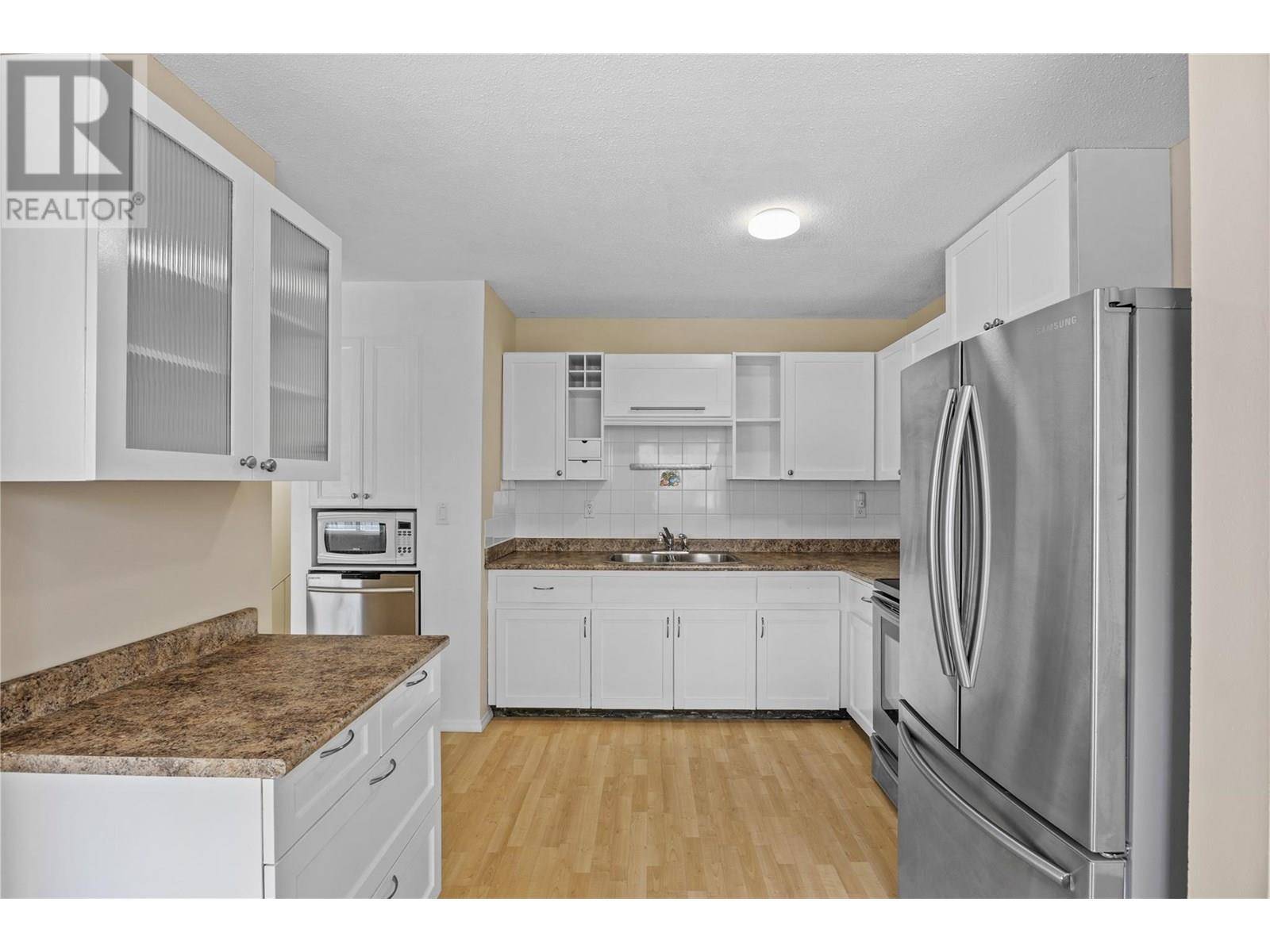 Kamloops, BC V2H1T7,800 Valhalla Drive DR #80