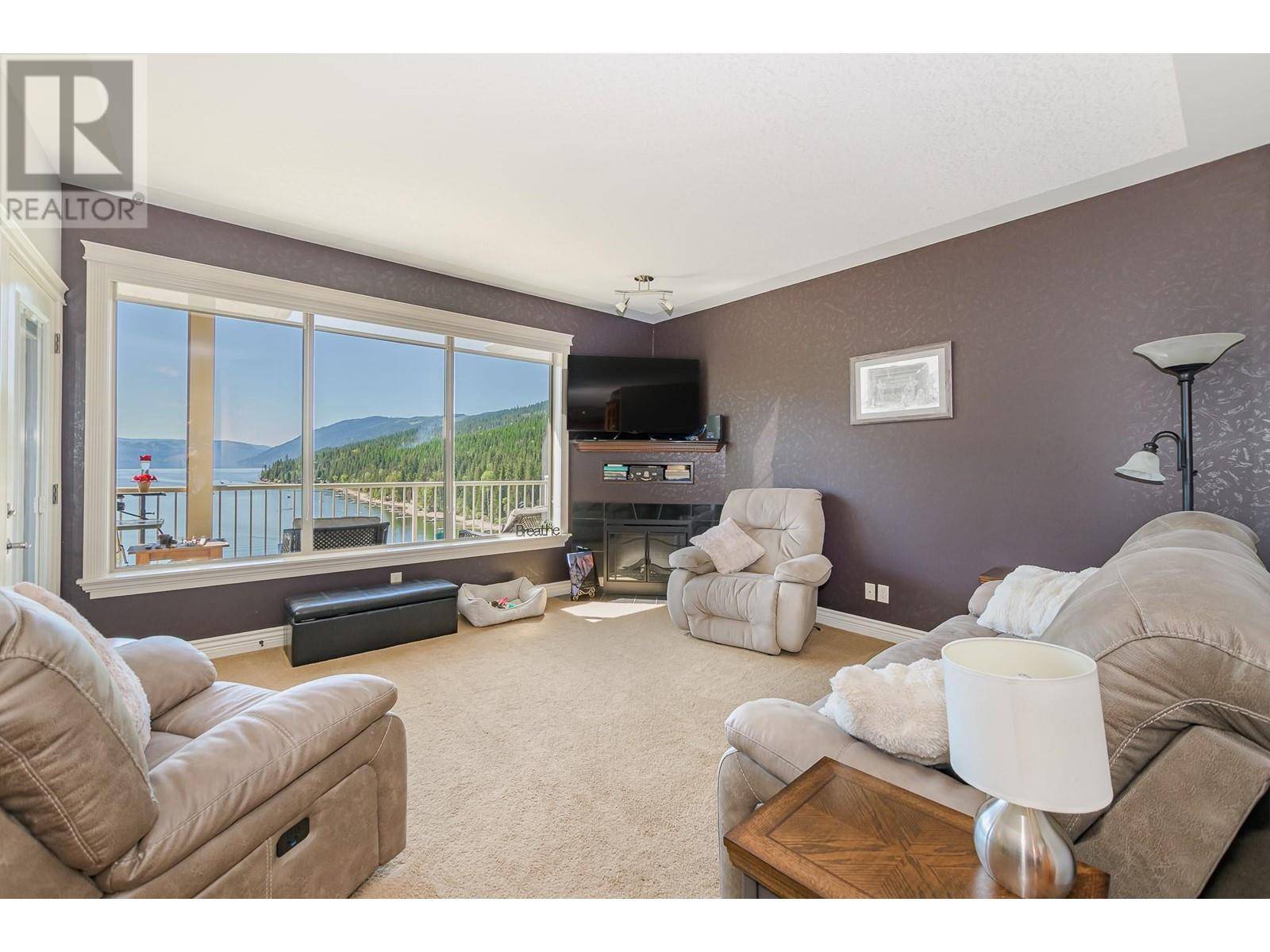 Enderby, BC V0E1V5,3460 Parkway RD #A304