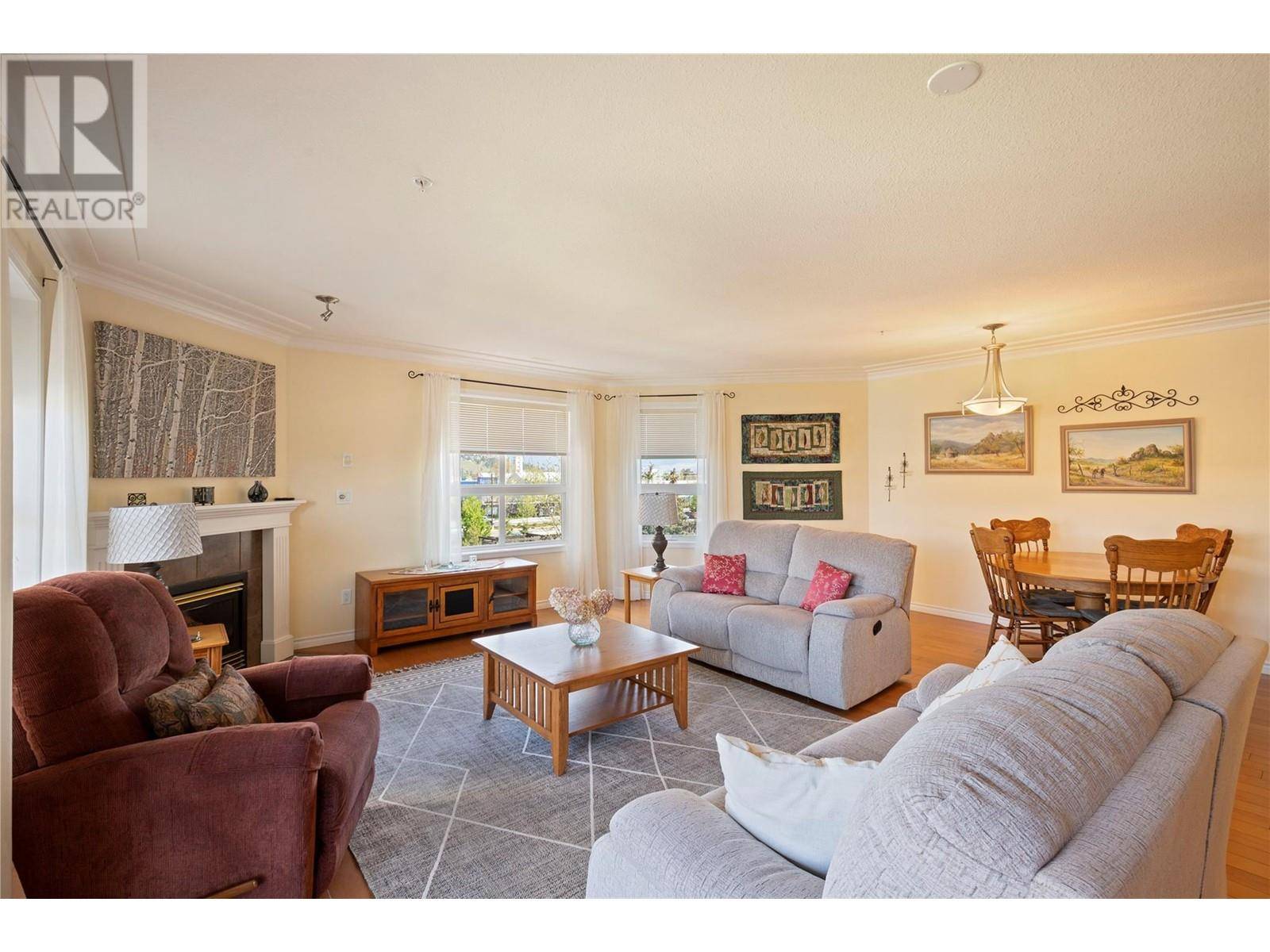 Kelowna, BC V1X8C9,1967 Underhill ST #401