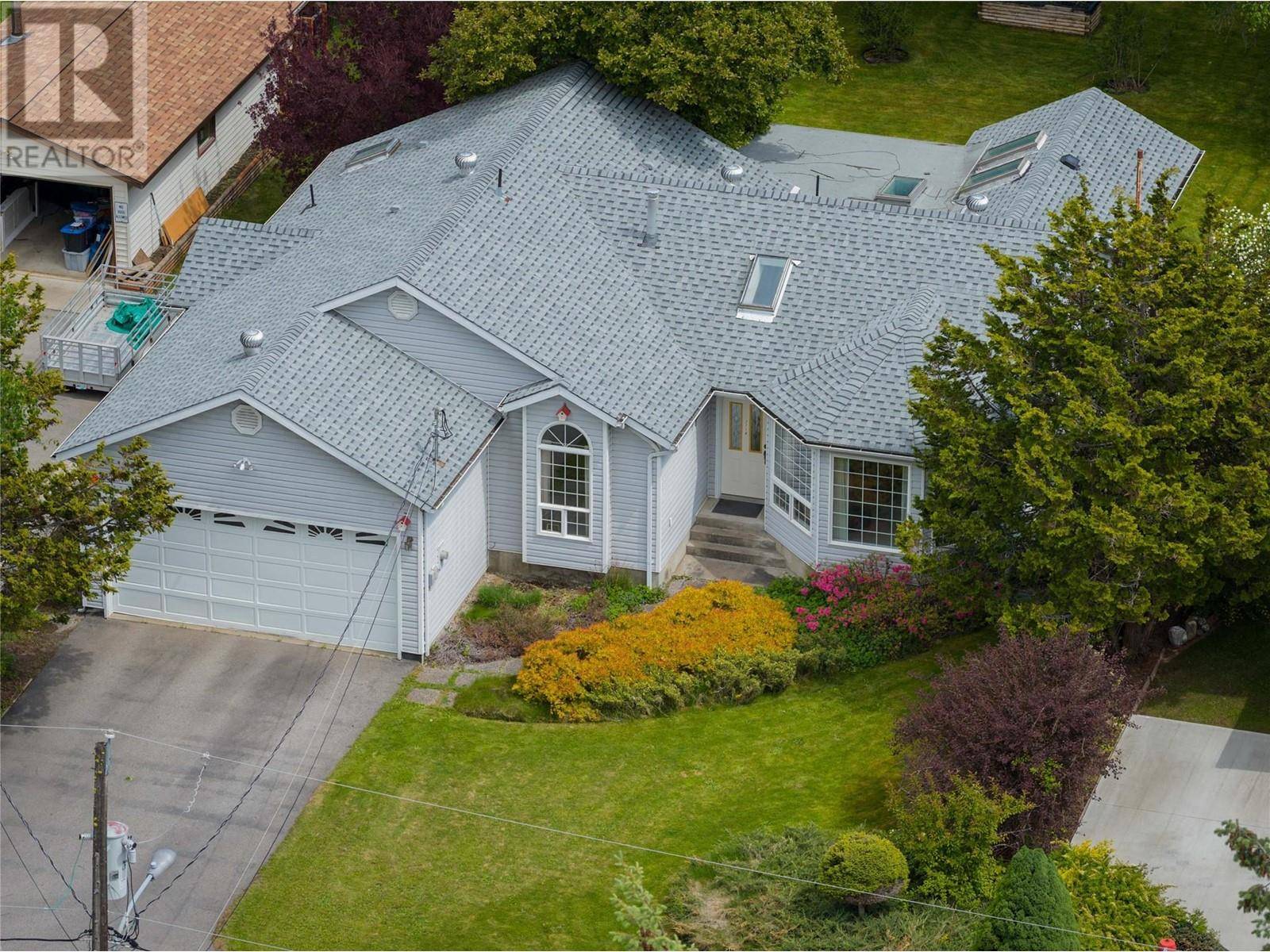 South Slocan, BC V0G2G1,2718 Fir Drive