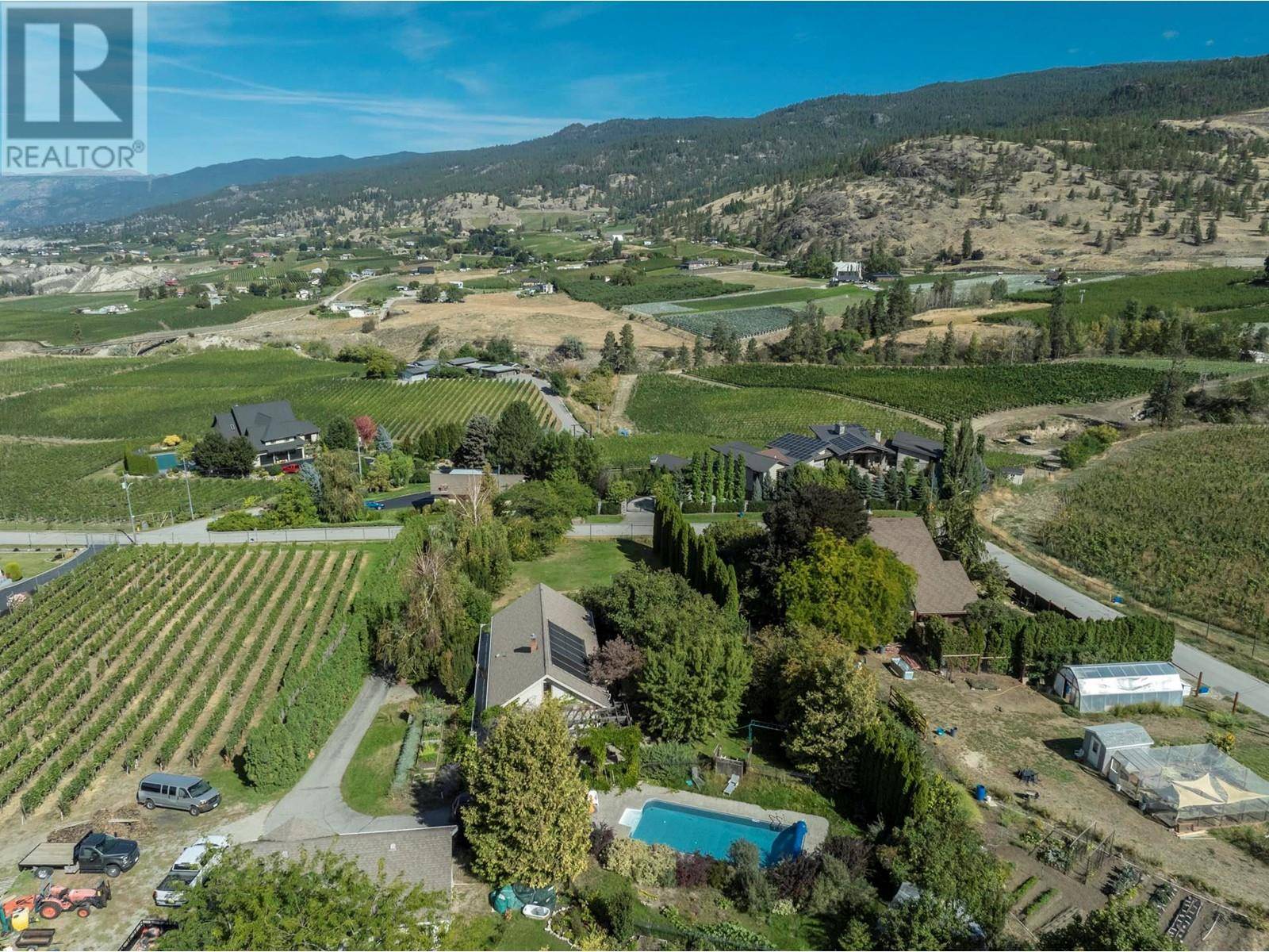 Penticton, BC V2A8V2,1282 CORBISHLEY Avenue