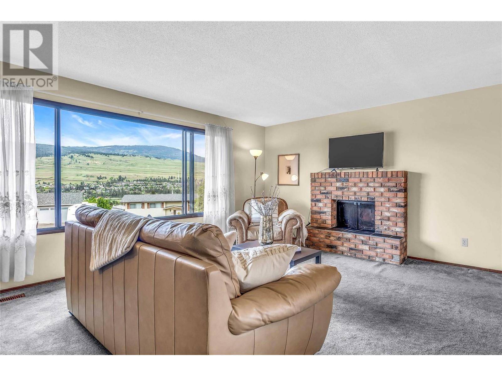 Lake Country, BC V4V1L3,10090 Kel Vern Crescent