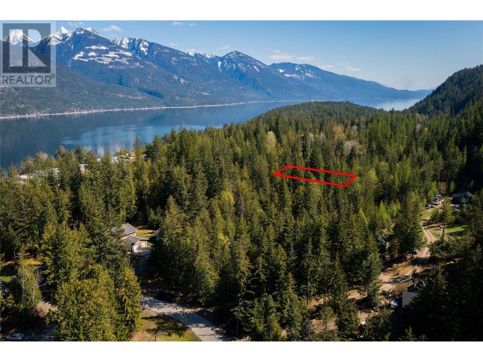 Kaslo, BC V0G1M0,Lots 12-14 J Avenue