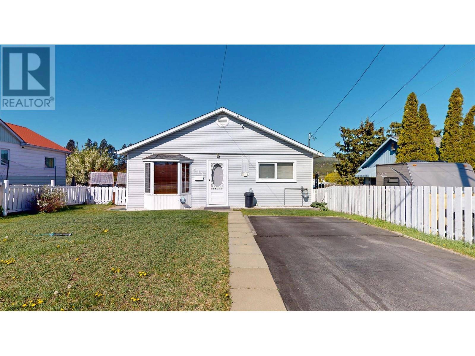 Cranbrook, BC V1C2C2,417 3rd Avenue S