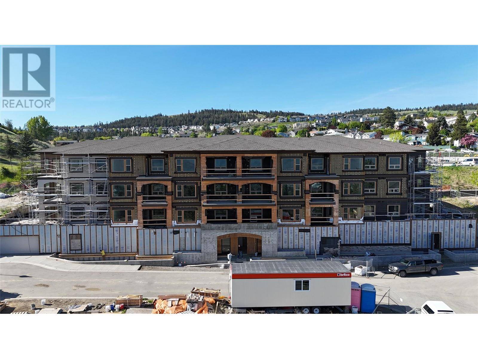 Kamloops, BC V1S0E2,2171 Van Horne DR #104