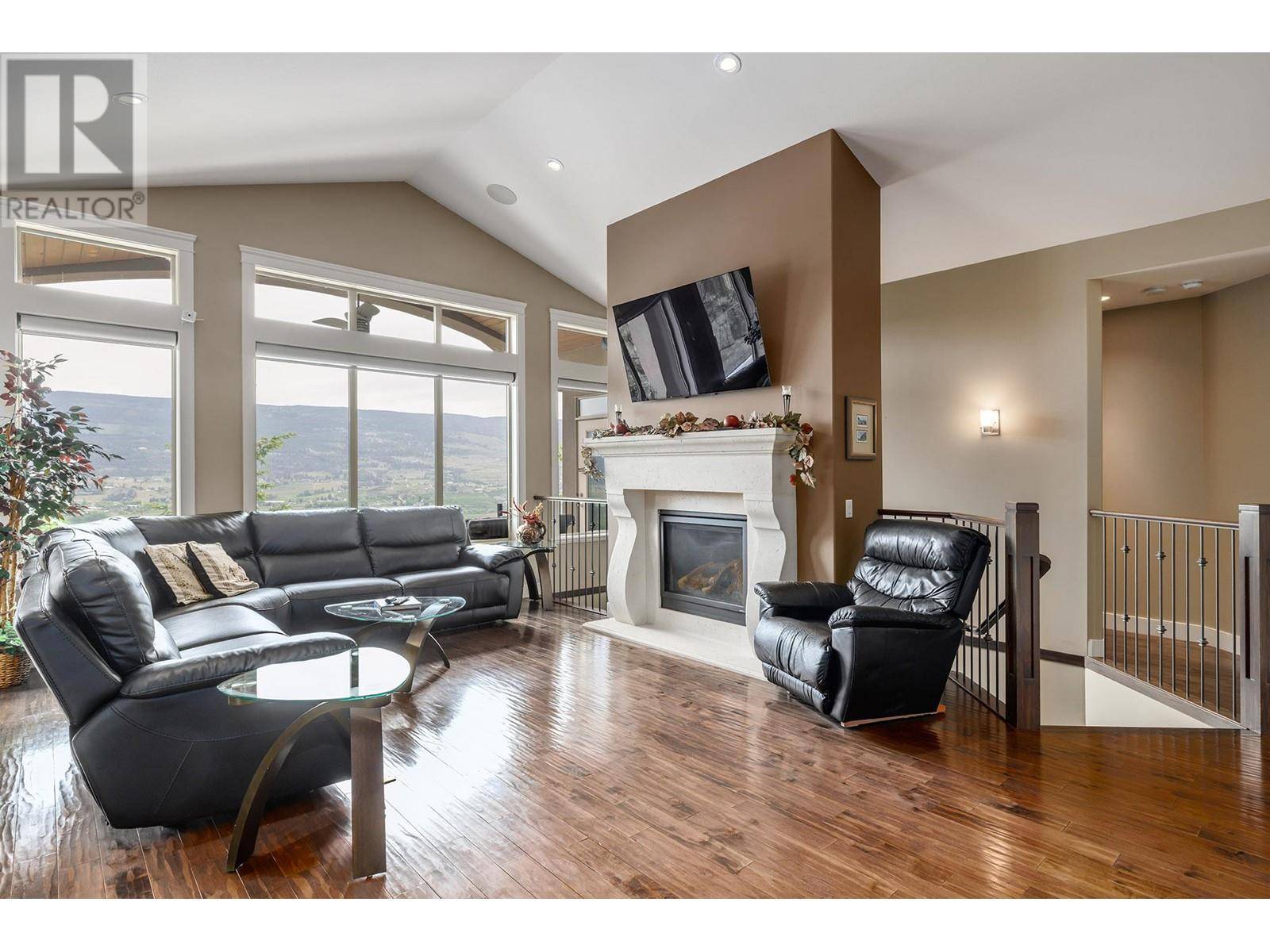 Kelowna, BC V1V2Z3,1821 Capistrano Drive