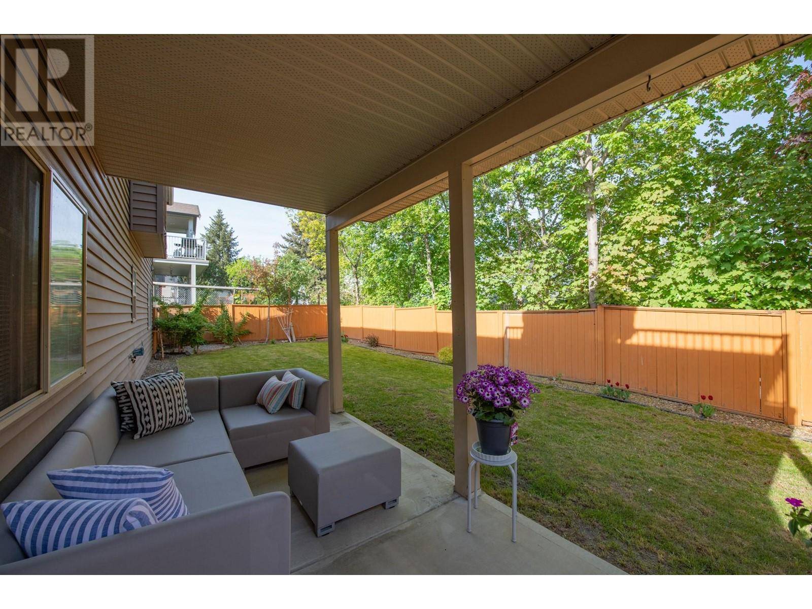 Lumby, BC V0E2G0,1927 Skyview Crescent