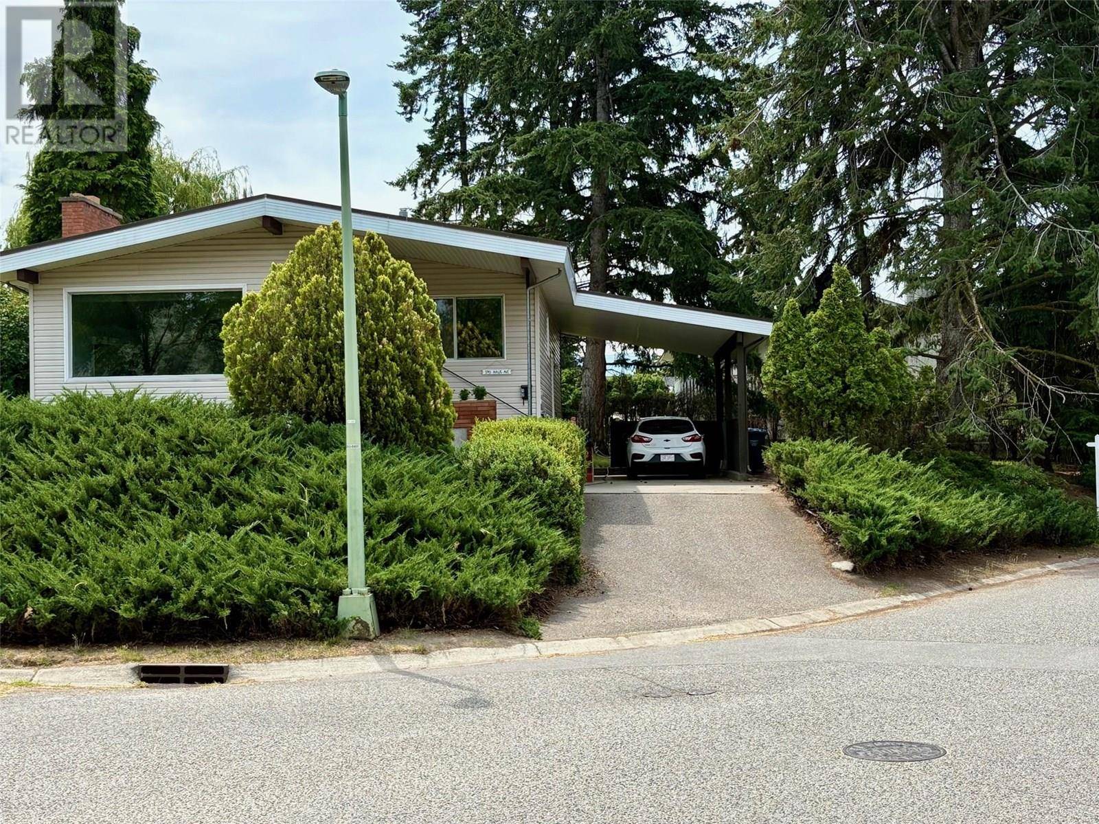 Kelowna, BC V1Y4M3,1745 Haug Avenue