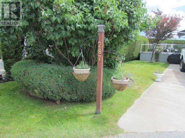 Kelowna, BC V4V1P4,415 Commonwealth RD #287