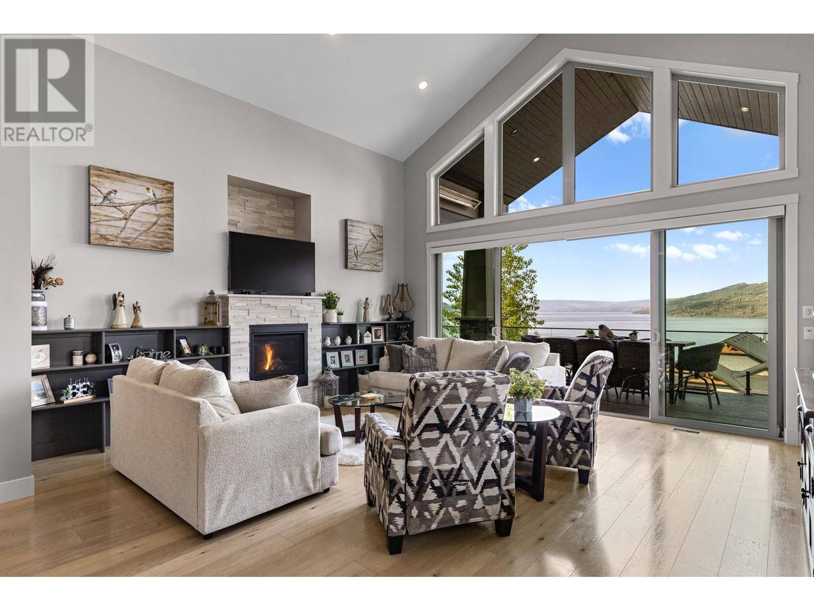 Peachland, BC V0H1X7,6267 Sundstrom CT #1