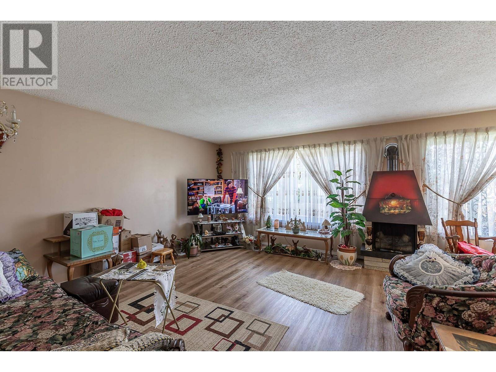 Armstrong, BC V0E1B2,2845 Burns Avenue