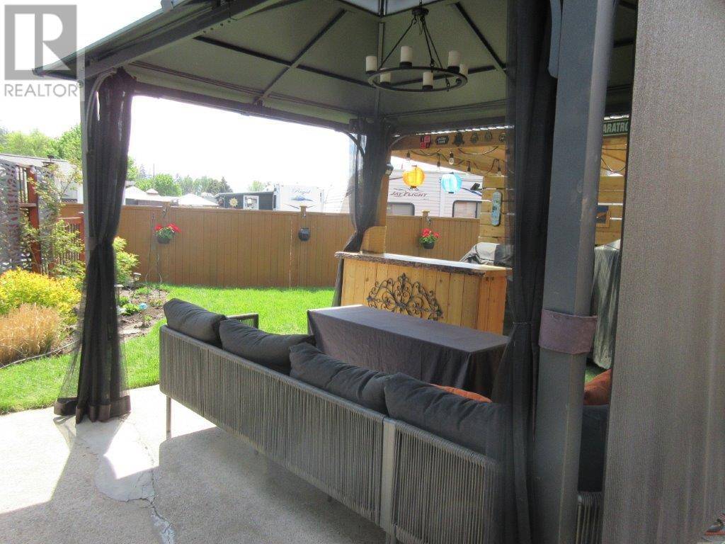 Kelowna, BC V4V1P4,415 Commonwealth RD #410