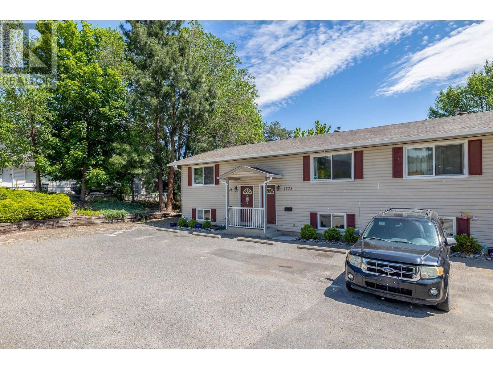 West Kelowna, BC V1Z3L1,2723 Riffington Place