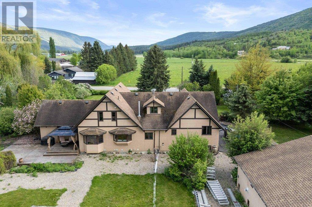 Salmon Arm, BC V1E3E6,3194 Johnson Road