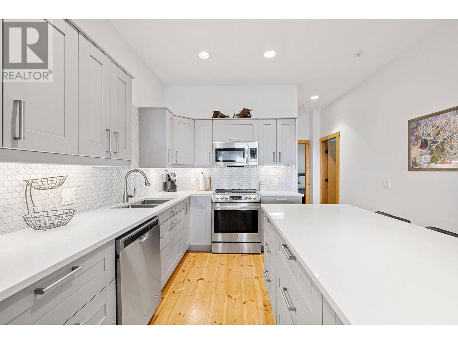 Big White, BC V1P1P3,5934 Snow Pines CRES #B