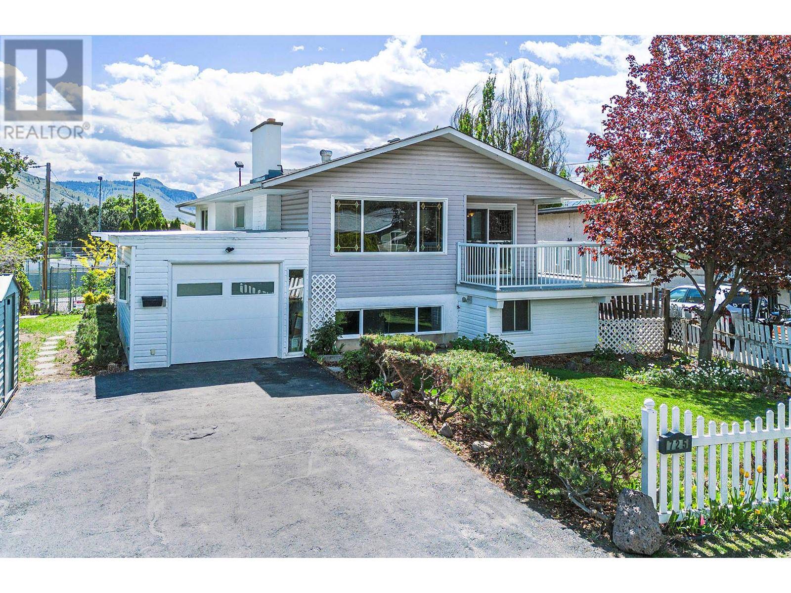 Kamloops, BC V2B6G3,725 Huntington Drive