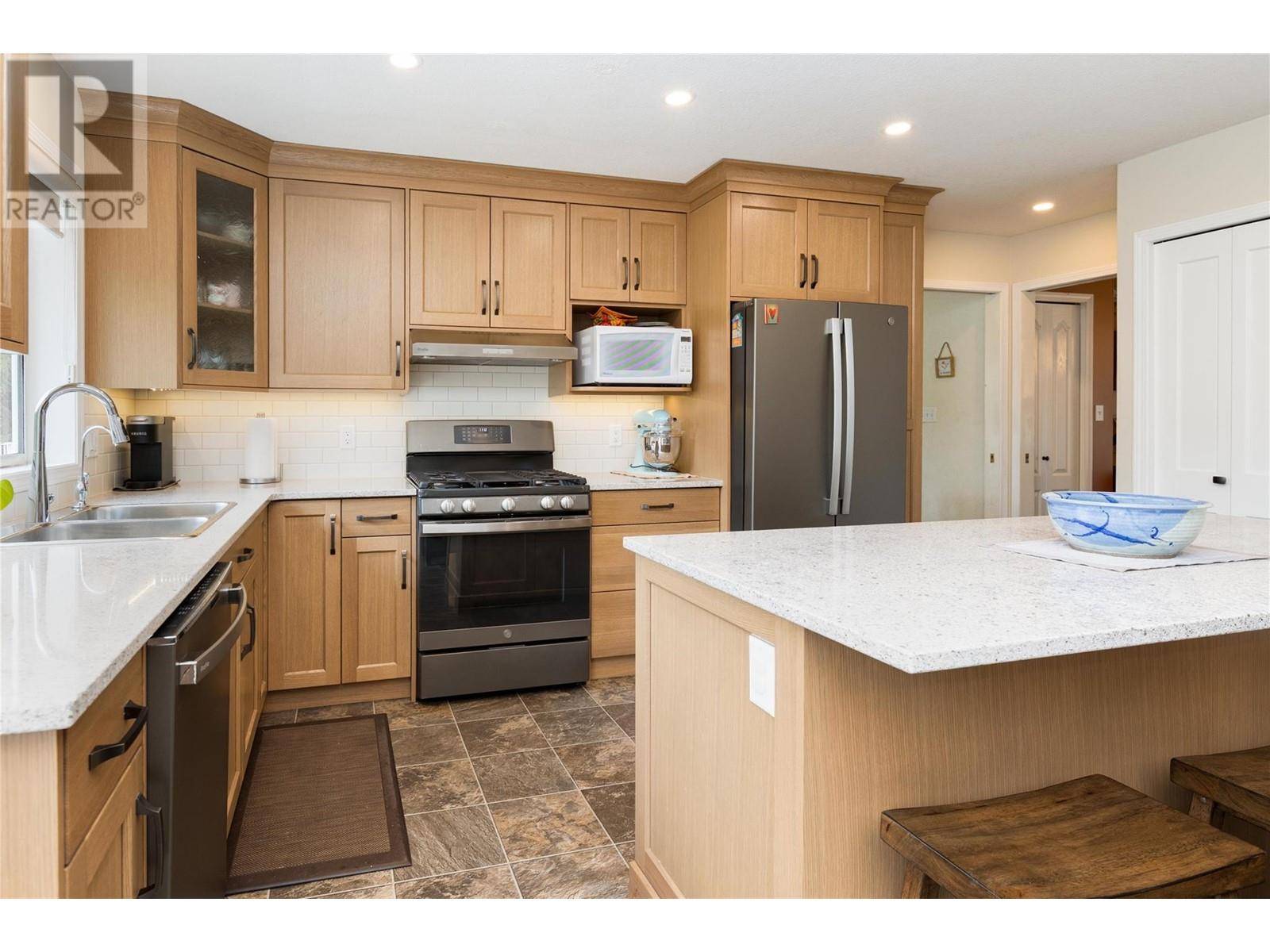 Salmon Arm, BC V1E1X6,2240 97B Highway SE