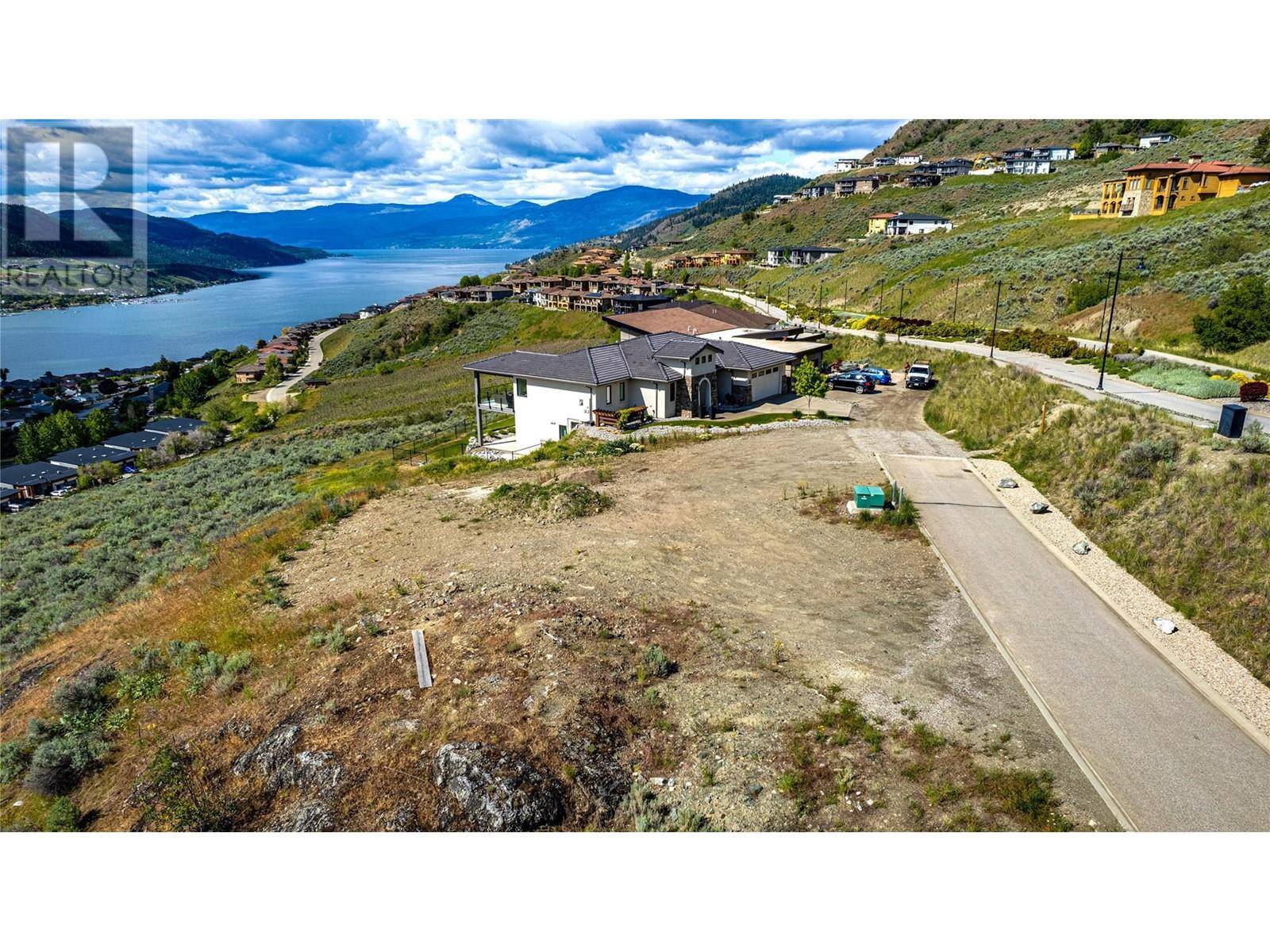 Vernon, BC V1H2M2,595 Vineyard Way North WAY #34