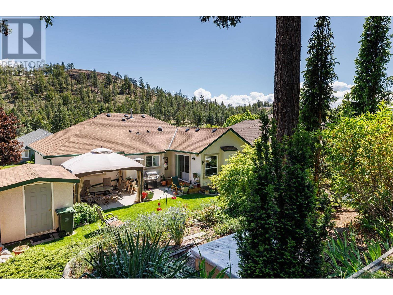 Kelowna, BC V1V2L4,356 Woodpark Crescent