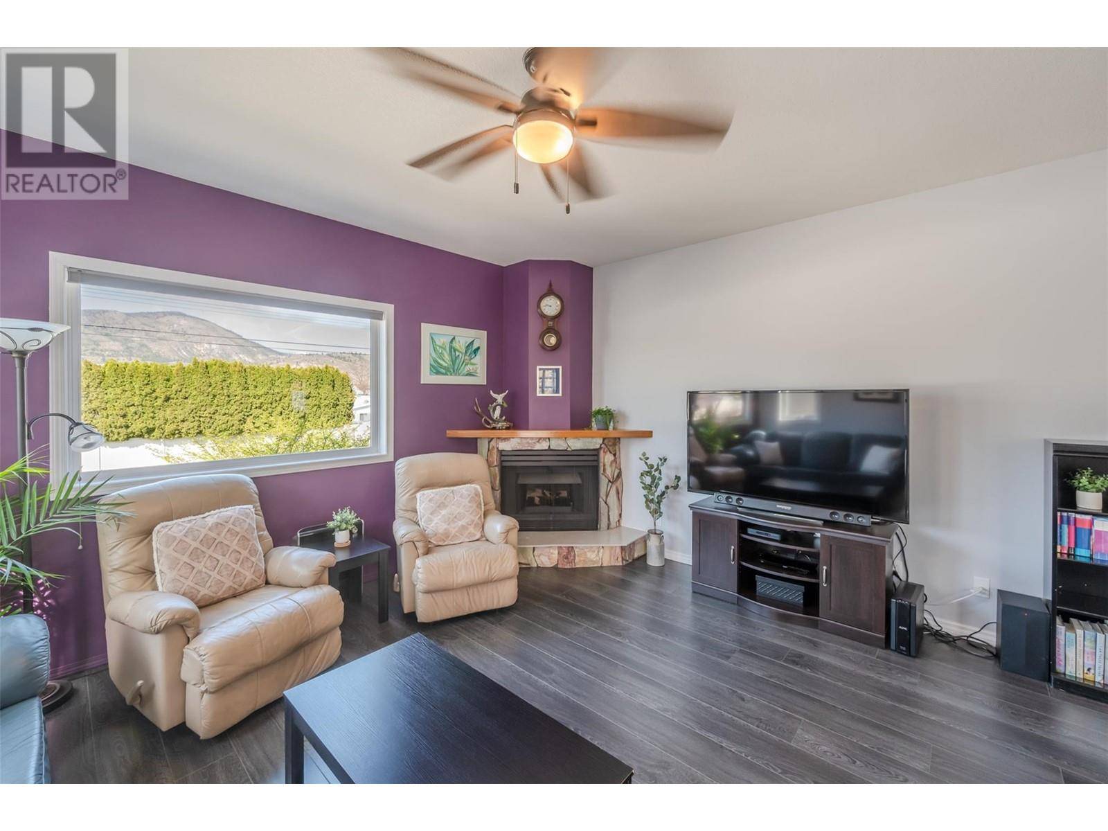 Penticton, BC V2A8C2,3096 South Main ST #24