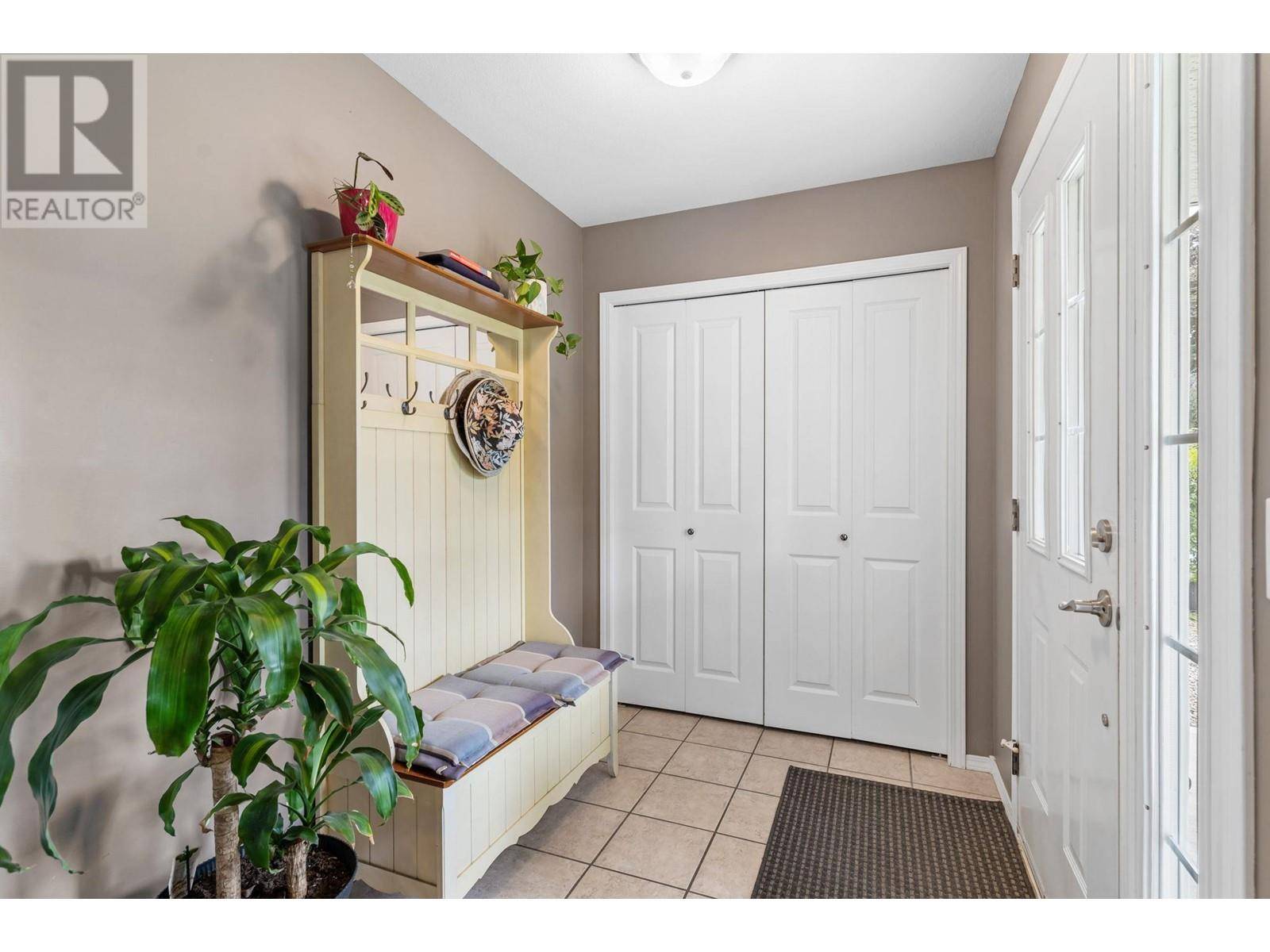 Kelowna, BC V1V2C7,305 Snowsell Street N