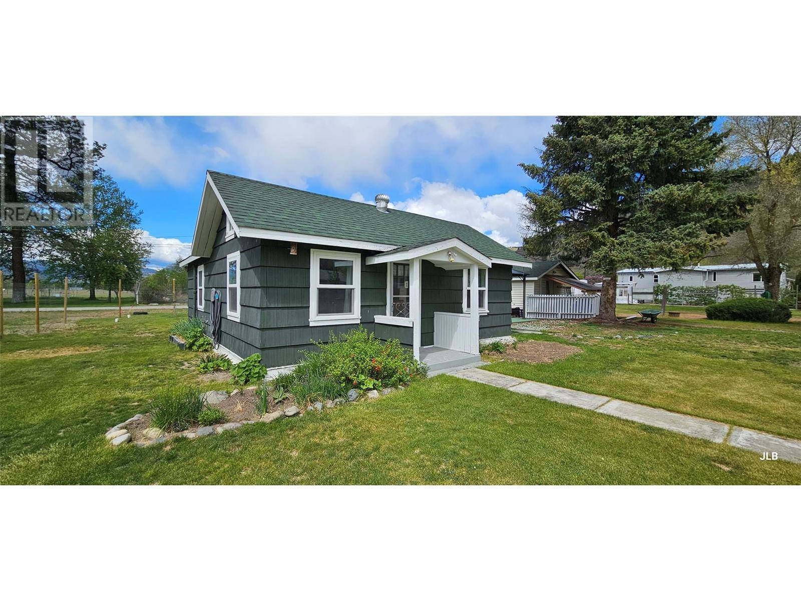 Midway, BC V0H1M0,808 Division Street